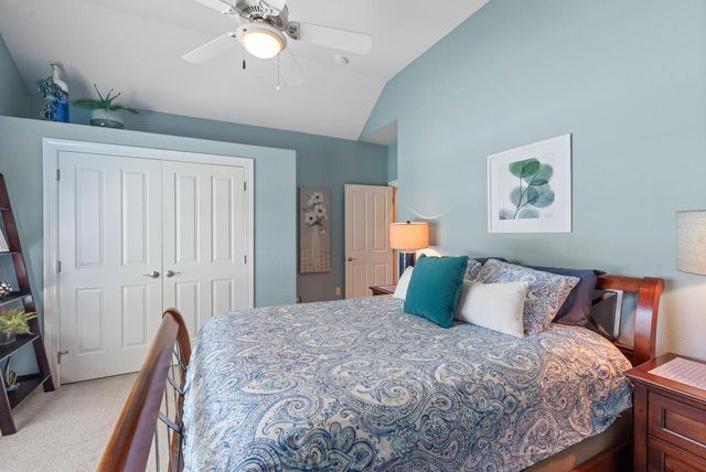 420 Cobblestone COURT, Slinger, WI 53086