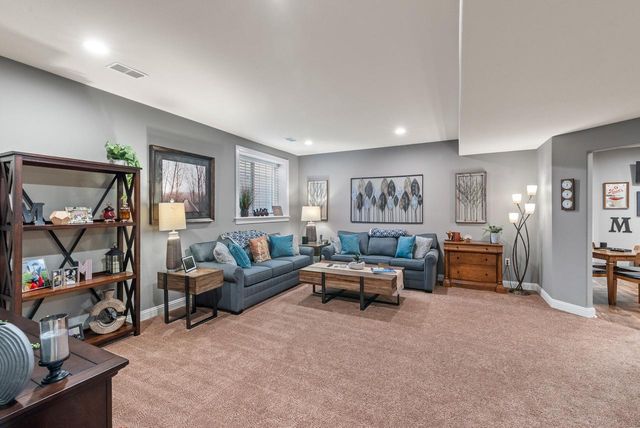 420 Cobblestone COURT, Slinger, WI 53086