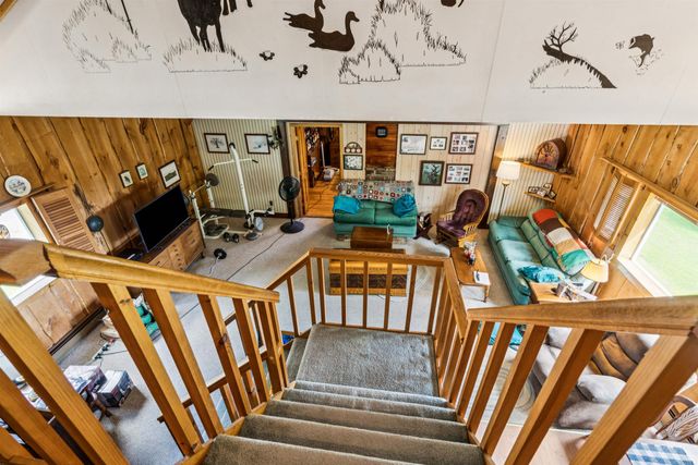 196 Cowdrey Outlook, Barnard, VT 05032