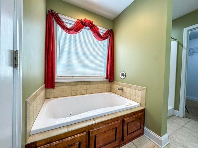 264 Brook Hollow Drive, SE, Cleveland, TN 37323