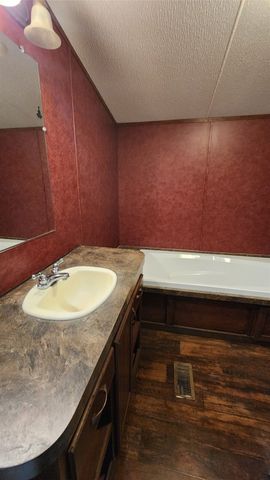 217 Navajo Trail, West Tawakoni, TX 75474
