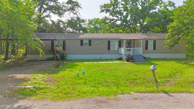 217 Navajo Trail, West Tawakoni, TX 75474