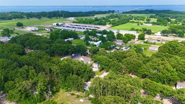 217 Navajo Trail, West Tawakoni, TX 75474