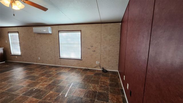 217 Navajo Trail, West Tawakoni, TX 75474