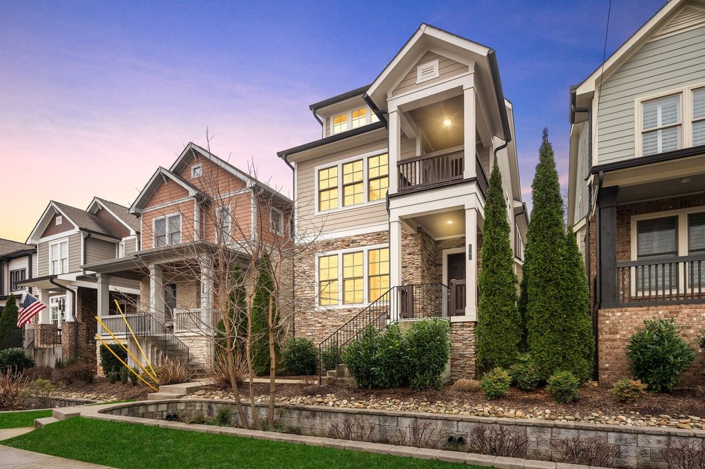 1701 Glen Echo Rd, Nashville, TN 37215
