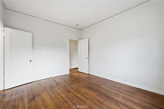 929 Descanso Drive, La Canada Flintridge, CA 91011