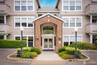 8500 Main Street #F315, Edmonds, WA 98026