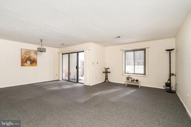 L-9 TWIN RIVERS DR N, East Windsor, NJ 08520