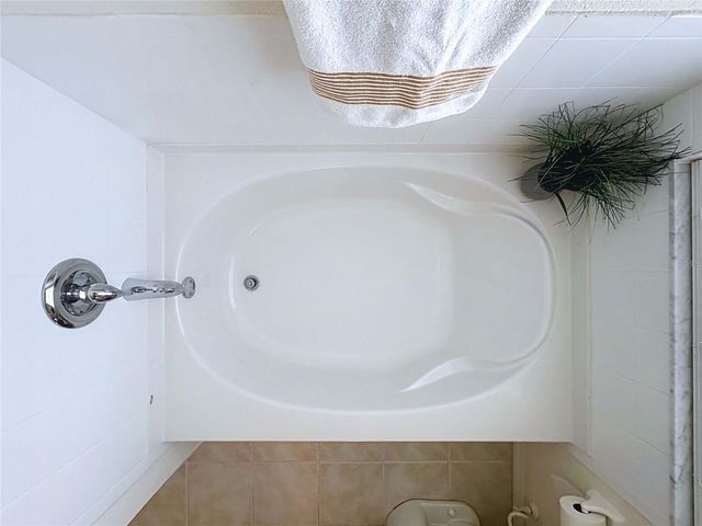 4849 WESSEX WAY, Land O Lakes, FL 34639