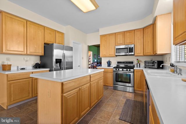 40 SORREL RUN, Mount Laurel, NJ 08054