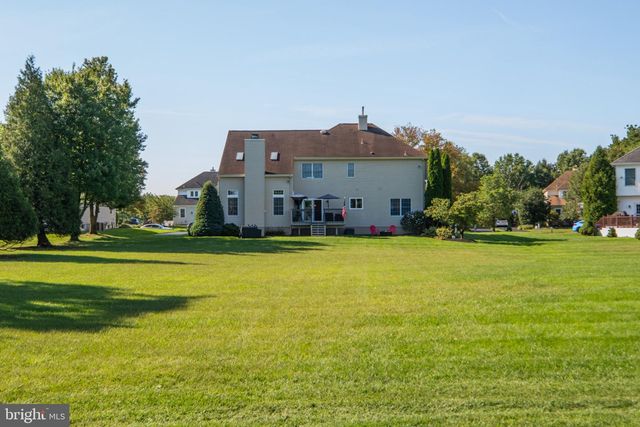 40 SORREL RUN, Mount Laurel, NJ 08054