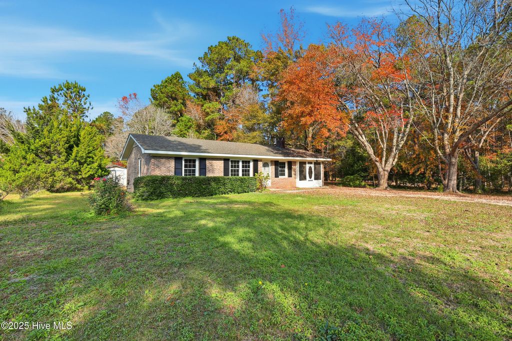 1308 Old Mill Creek Road SE, Winnabow, NC 28479