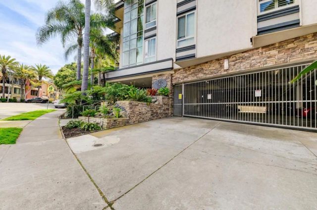 935 Genter Street 212, La Jolla, CA 92037