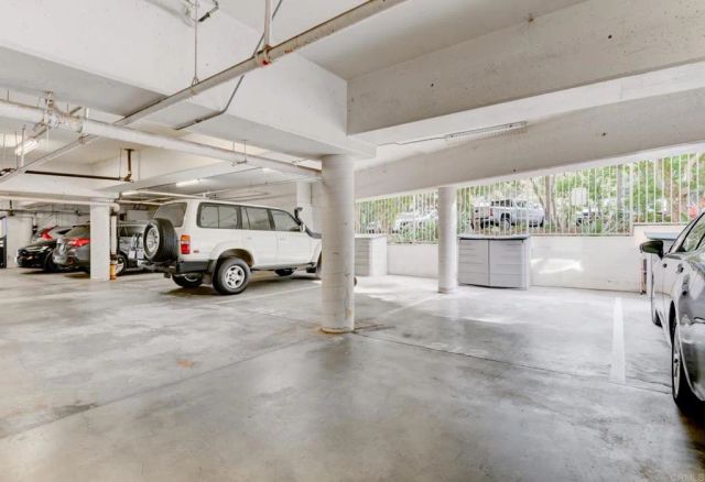 935 Genter Street 212, La Jolla, CA 92037