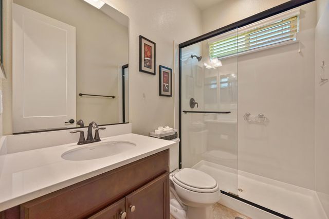 405 Olivadi Way, Sacramento, CA 95834