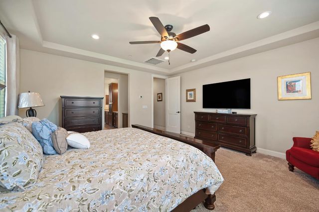 405 Olivadi Way, Sacramento, CA 95834