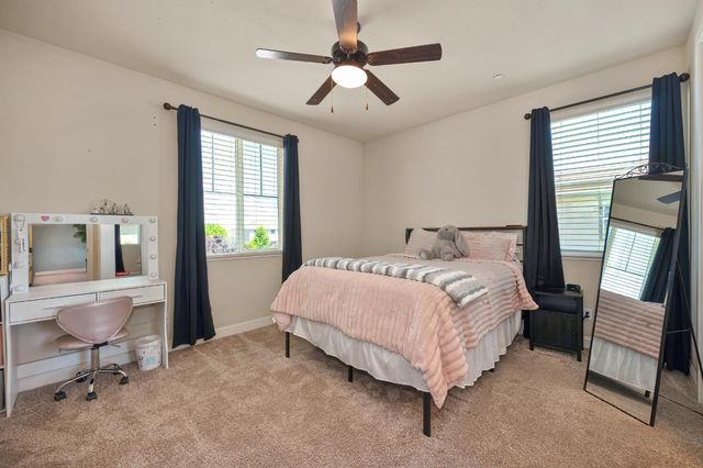 405 Olivadi Way, Sacramento, CA 95834