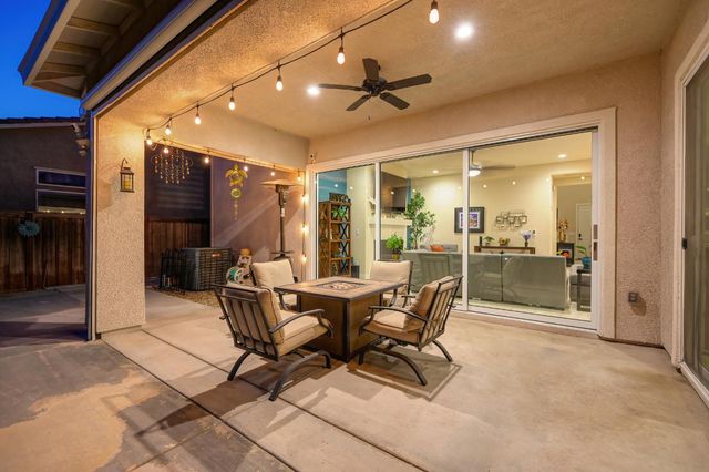 405 Olivadi Way, Sacramento, CA 95834