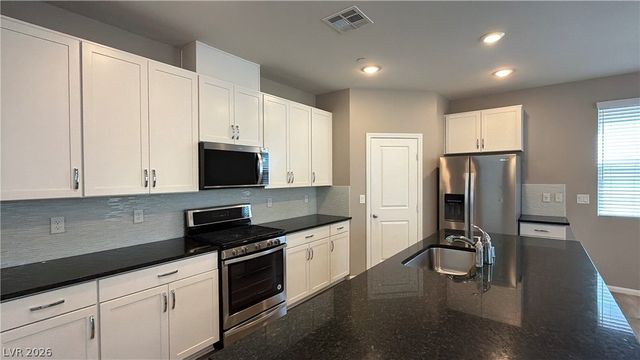 2963 Capobella Avenue, Henderson, NV 89044