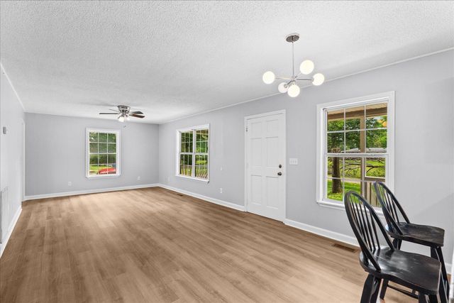 724 Shelly Lane, Rossville, GA 30741