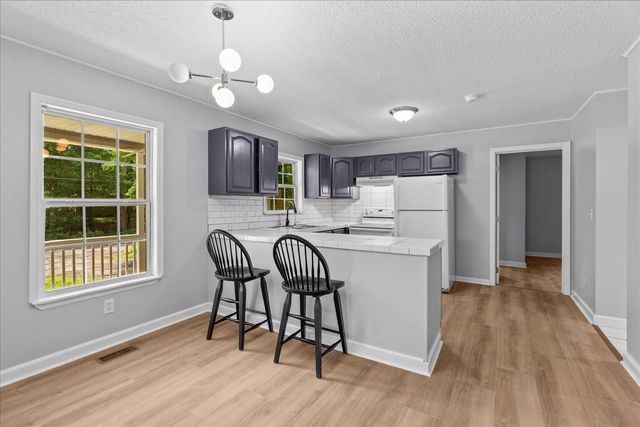 724 Shelly Lane, Rossville, GA 30741