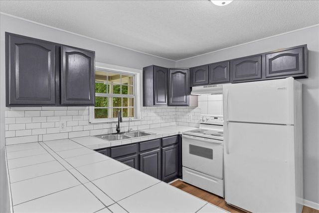 724 Shelly Lane, Rossville, GA 30741