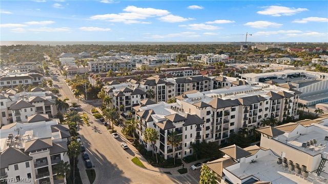 1035 3rd AVE S 407, Naples, FL 34102