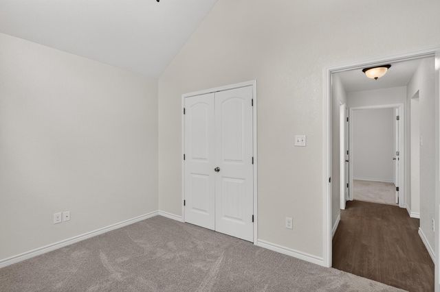 1512 Shadow WALK, Lockhart, TX 78644