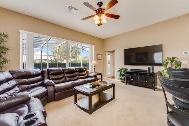 549 CADIZ LOOP, Davenport, FL 33837