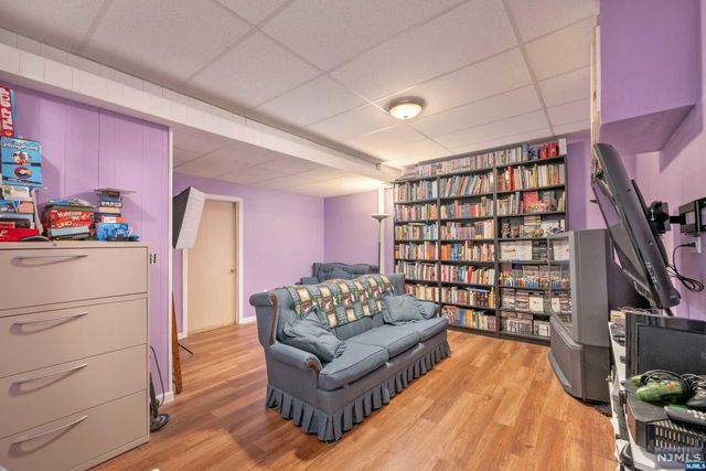 120 Hershfield Street, Pompton Lakes, NJ 07442