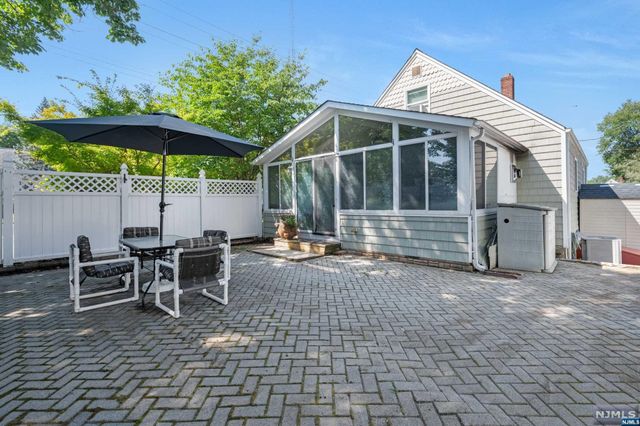 120 Hershfield Street, Pompton Lakes, NJ 07442