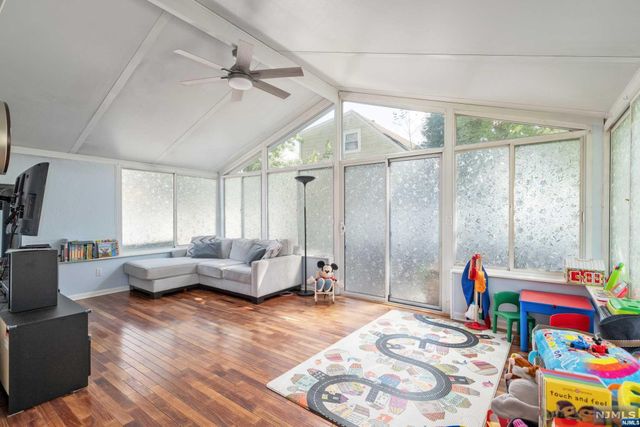 120 Hershfield Street, Pompton Lakes, NJ 07442