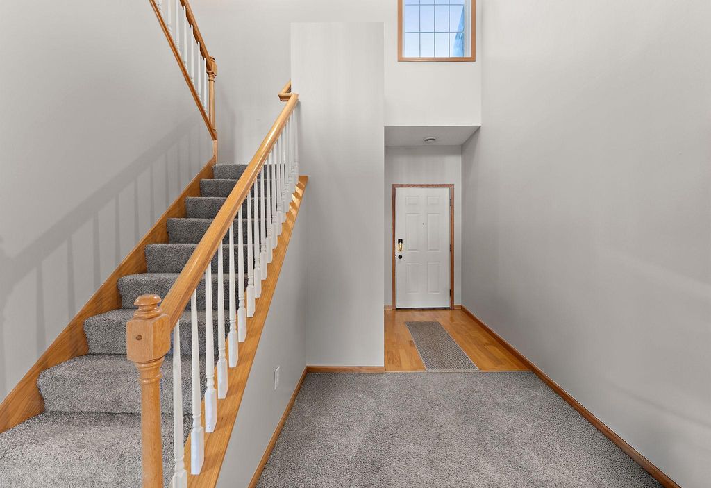 321 Heritage Trail, Circle Pines, MN 55014 — photo 5