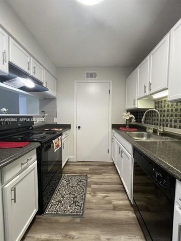 2315 N Congress Avenue 21, Boynton Beach, FL 33426