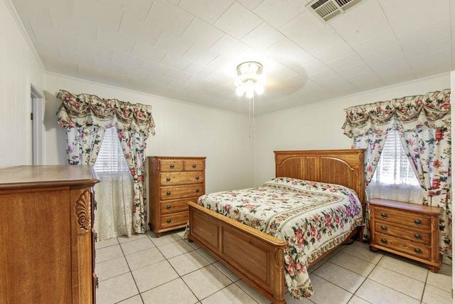 110 Daisy St, Thibodaux, LA 70301
