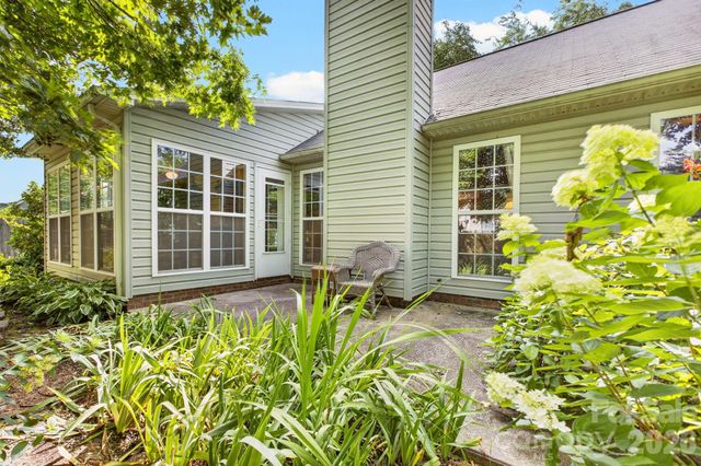 171 Running Briar Road, Fletcher, NC 28732