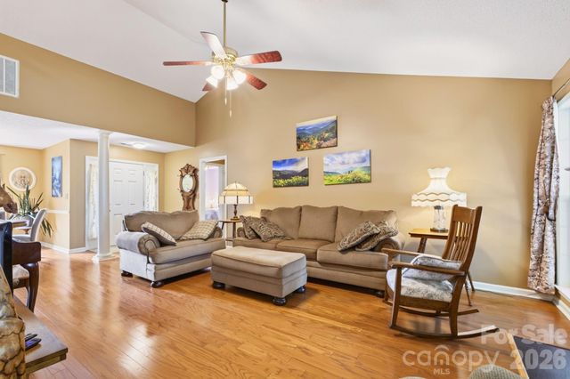171 Running Briar Road, Fletcher, NC 28732