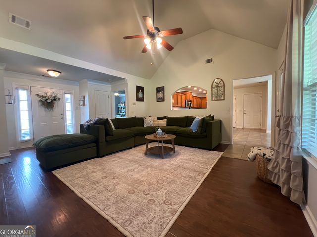 105 Woodbridge Way, Statesboro, GA 30458