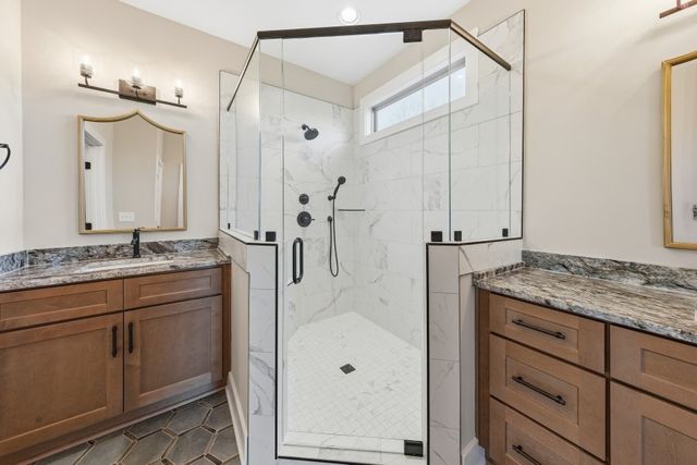 1645 Sulphur College Rd, Hartsville, TN 37074