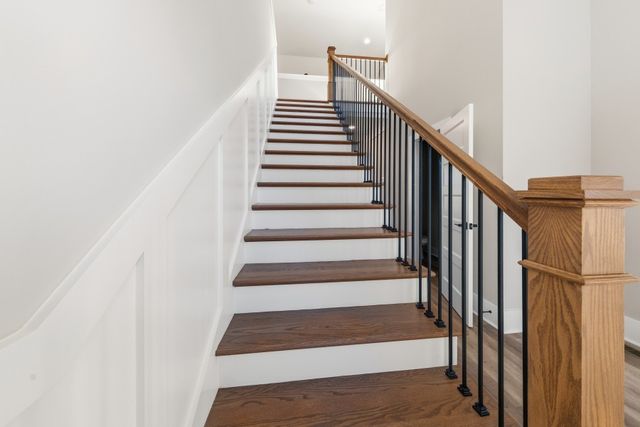 1645 Sulphur College Rd, Hartsville, TN 37074