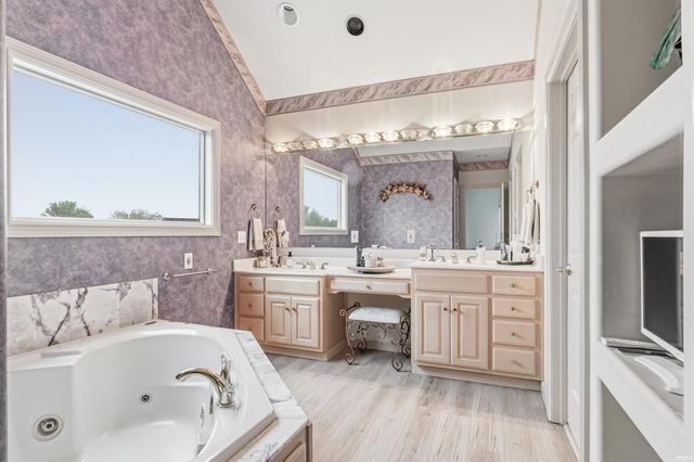 11225 Crosstree Court, Fort Wayne, IN 46814