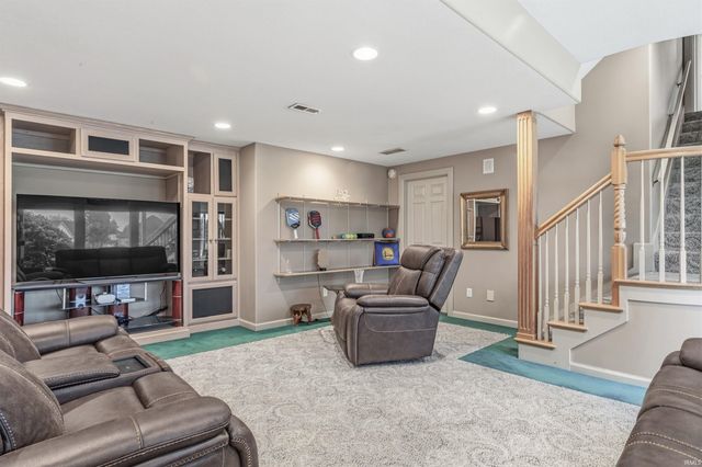 11225 Crosstree Court, Fort Wayne, IN 46814