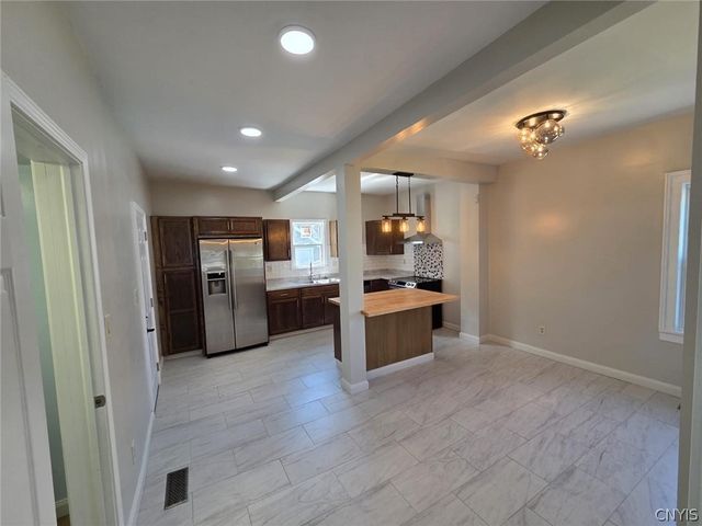 205 Hartwell Avenue, Dewitt, NY 13057