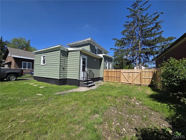 205 Hartwell Avenue, Dewitt, NY 13057