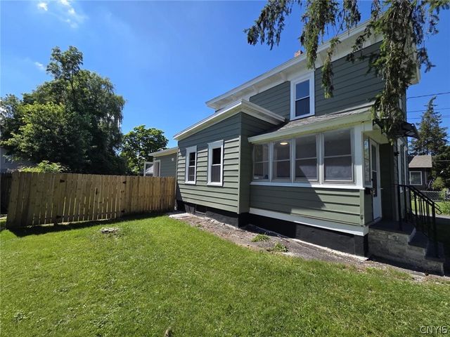 205 Hartwell Avenue, Dewitt, NY 13057