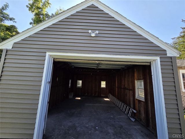 205 Hartwell Avenue, Dewitt, NY 13057
