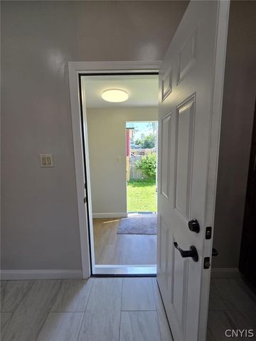 205 Hartwell Avenue, Dewitt, NY 13057