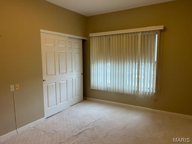 567 Sarah Lane 301, Creve Coeur, MO 63141