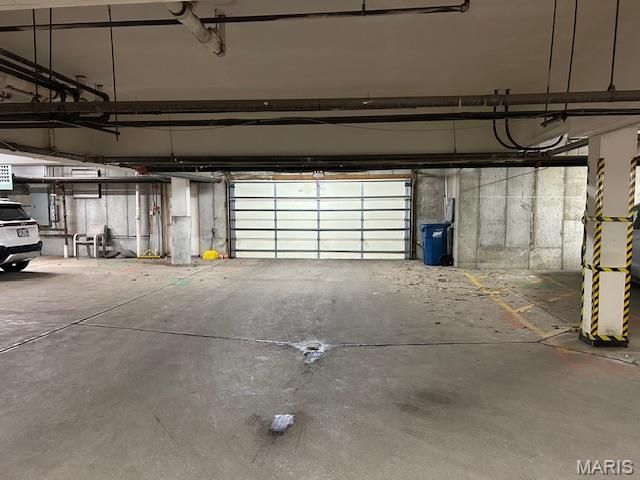 567 Sarah Lane 301, Creve Coeur, MO 63141