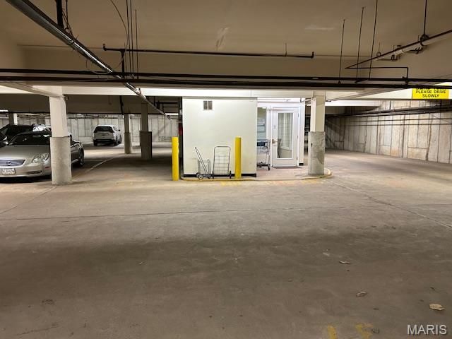 567 Sarah Lane 301, Creve Coeur, MO 63141